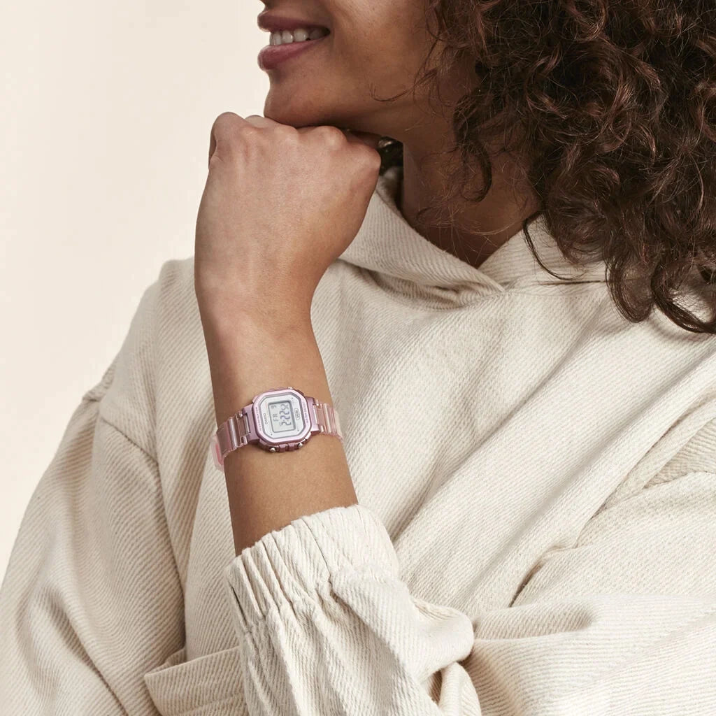 ZEGAREK DZIECIĘCY CASIO LA-20WHS-4A + BOX-8