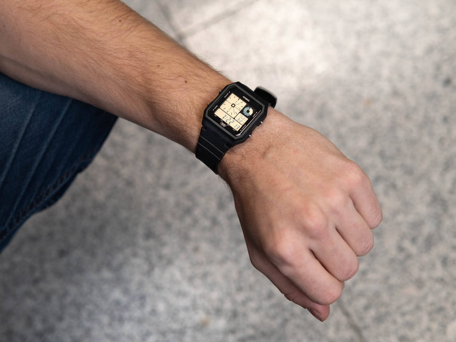 ZEGAREK MĘSKI CASIO Digital LF-20W-1A + BOX-5