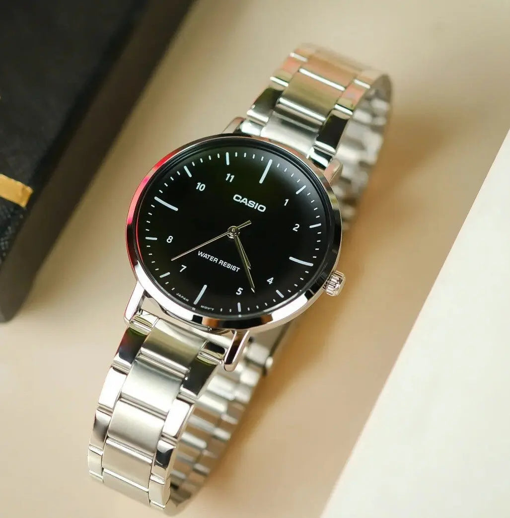 ZEGAREK DAMSKI CASIO LTP-VT03D-1B (zd661a) + BOX ZEGAREK DAMSKI CASIO LTP-VT03D-1B (zd661a) + BOX - Lorence 4549526399855