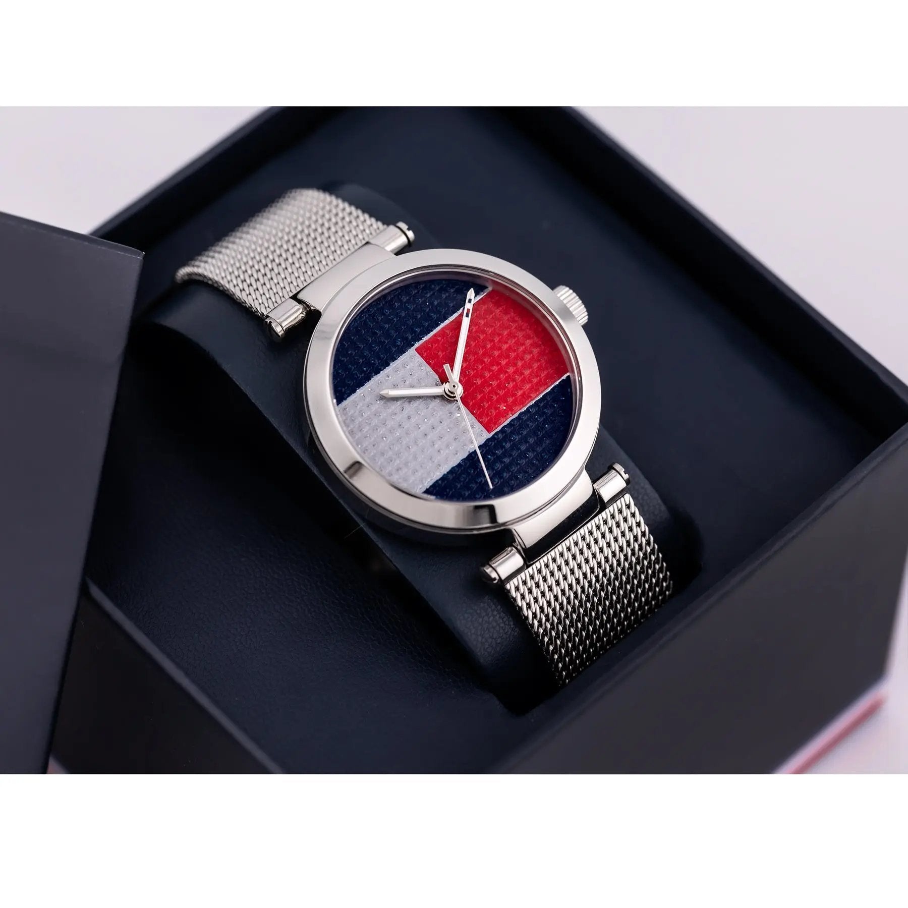 ZEGAREK DAMSKI TOMMY HILFIGER 1781866 LYNN (zf507d) ZEGAREK DAMSKI TOMMY HILFIGER 1781866 LYNN (zf507d) - Lorence 4009816023278