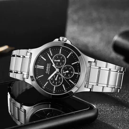 ZEGAREK MĘSKI CASIO MTP-V300D-1A + BOX ZEGAREK MĘSKI CASIO MTP-V300D-1A + BOX - Lorence 4549526132568