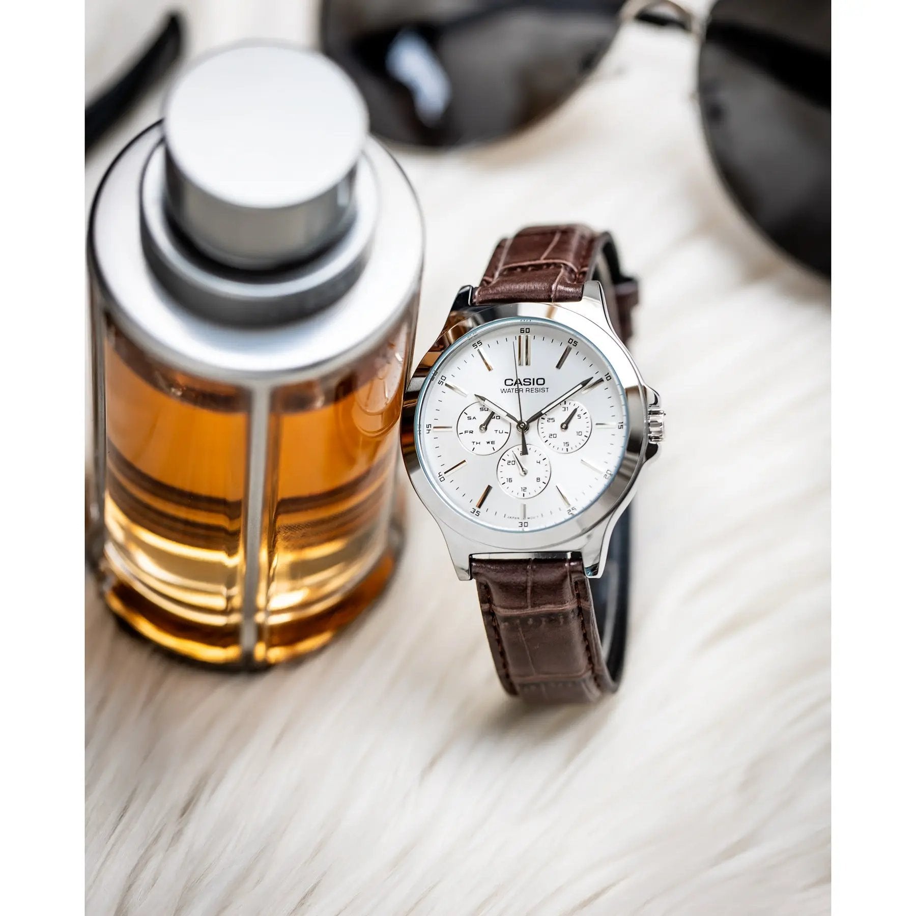 ZEGAREK MĘSKI CASIO MTP-V300L-7A (zd085c) + BOX ZEGAREK MĘSKI CASIO MTP-V300L-7A (zd085c) + BOX - Lorence 4549526132629