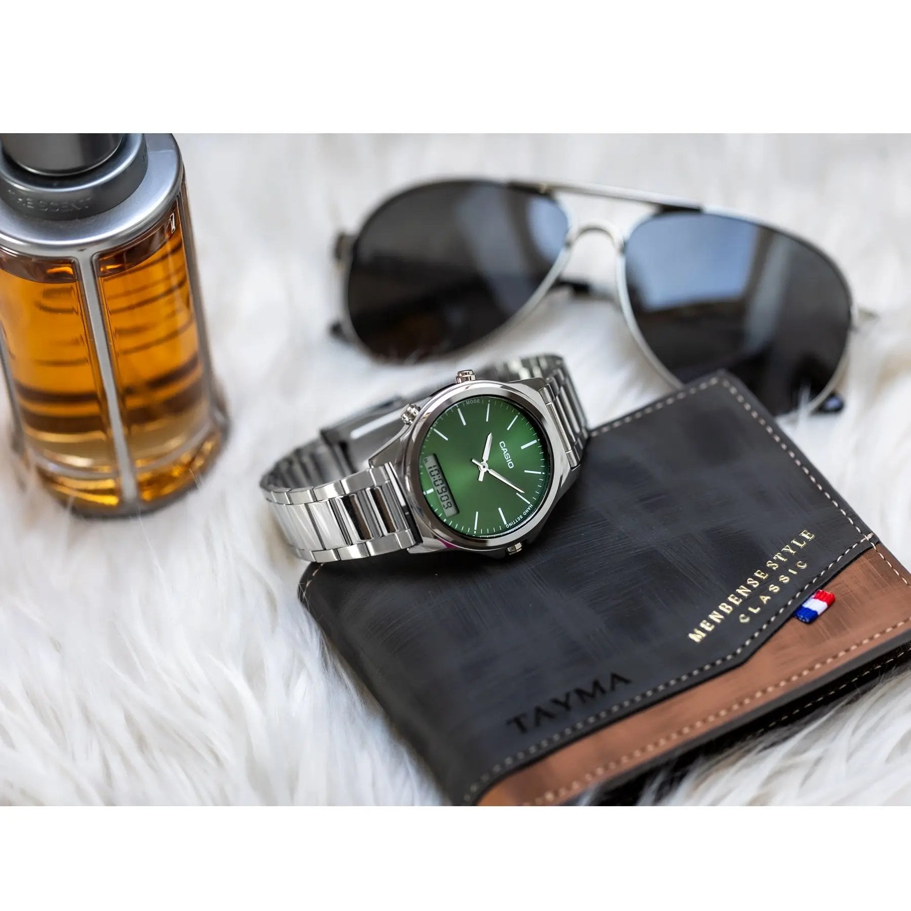 ZEGAREK MĘSKI CASIO MTP-VC01D-3E+ BOX (zd239b) ZEGAREK MĘSKI CASIO MTP-VC01D-3E+ BOX (zd239b) - Lorence 4549526309953