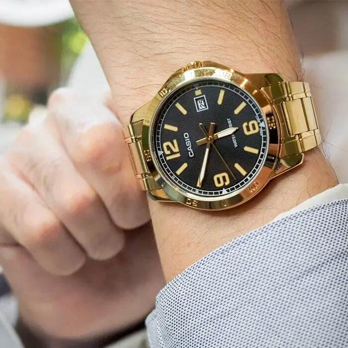 ZEGAREK MĘSKI CASIO MTP-VD01G-1B + BOX ZEGAREK MĘSKI CASIO MTP-VD01G-1B + BOX - Lorence 4549526186684