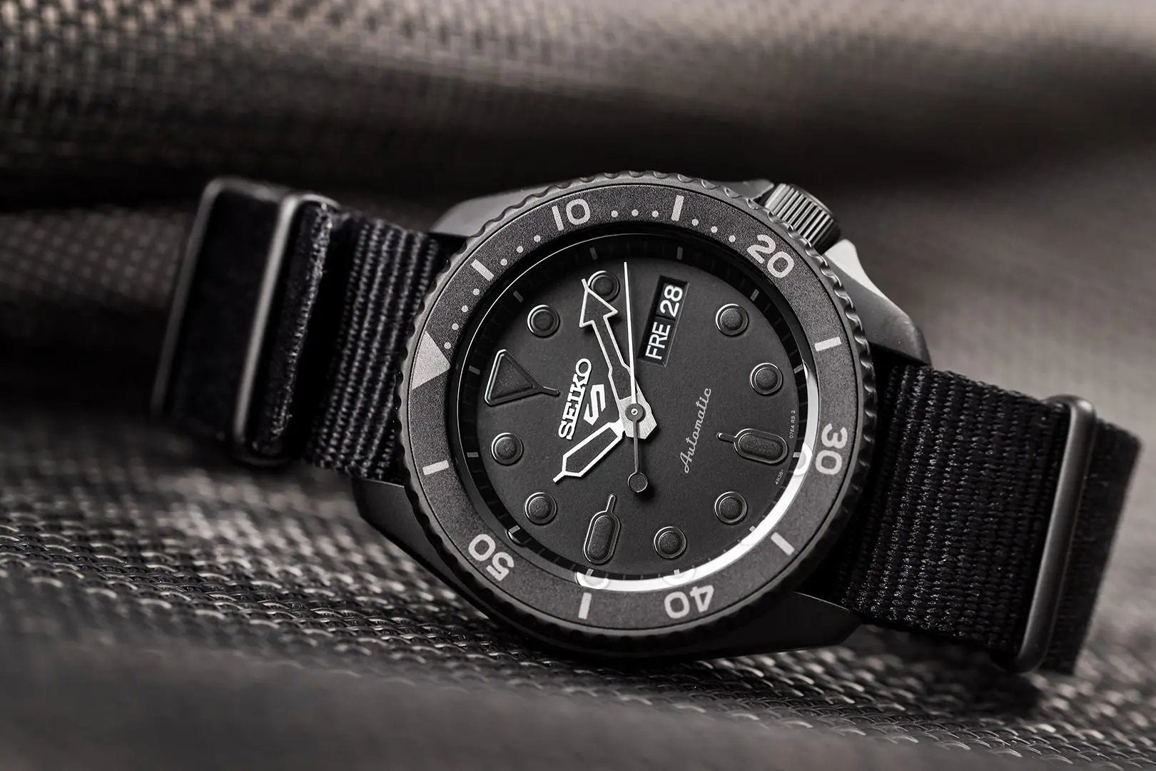 ZEGAREK MĘSKI SEIKO SRPD79K1+ BOX ZEGAREK MĘSKI SEIKO SRPD79K1+ BOX - Lorence 4954628232304