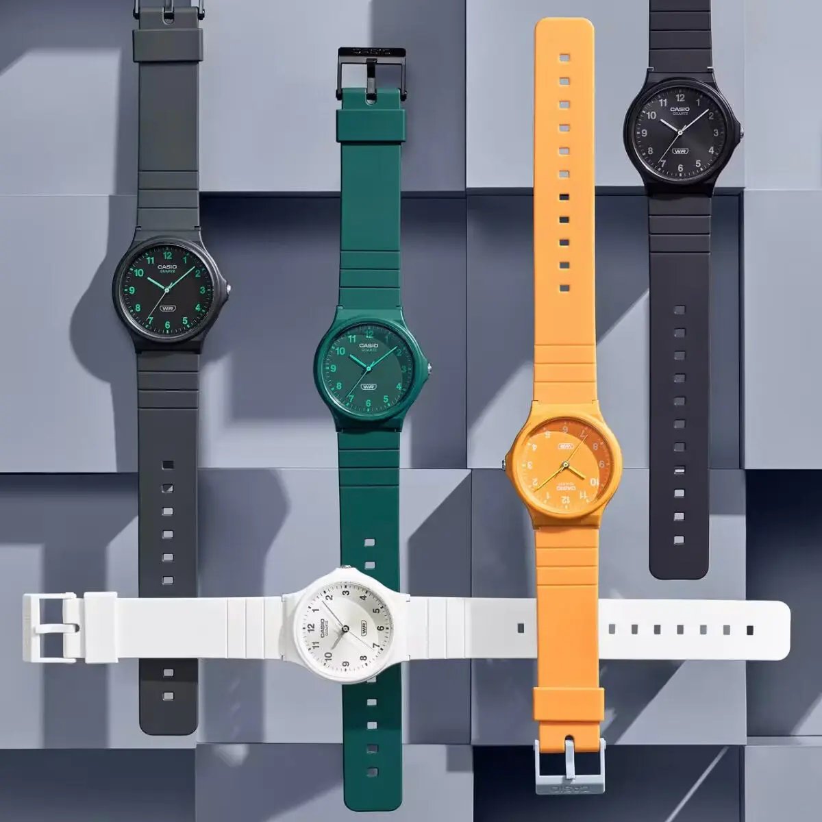 Zegarek UNISEX Casio MQ-24B-1BD+ BOX Zegarek UNISEX Casio MQ-24B-1BD+ BOX - Lorence 4549526378881