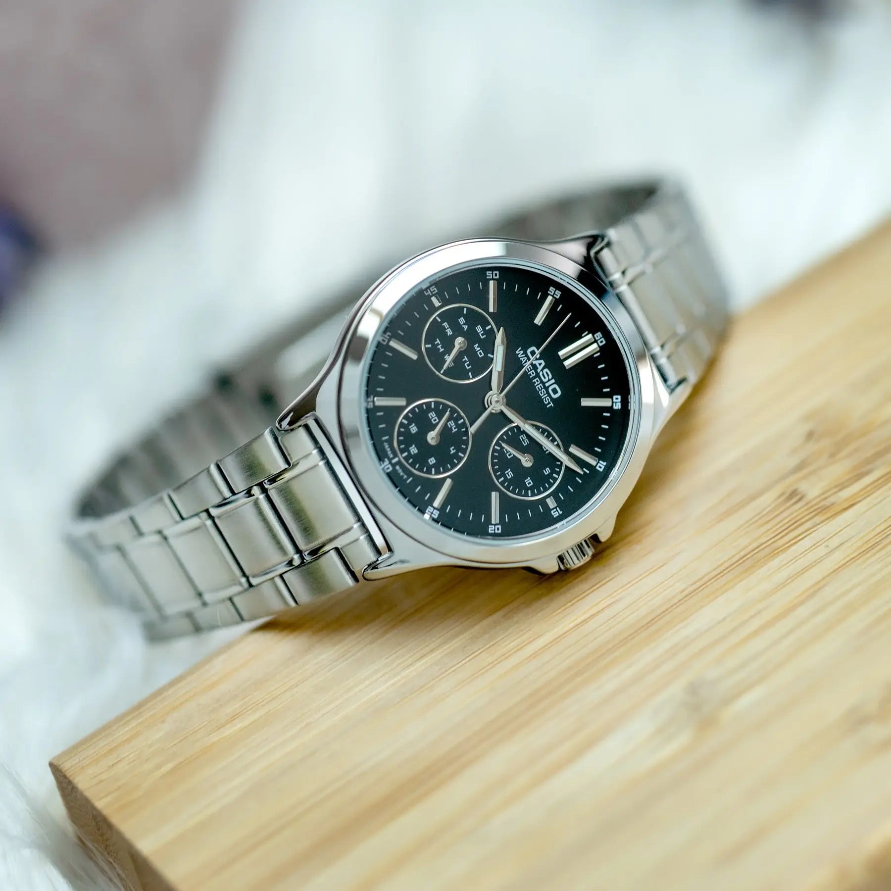 ZEGAREK DAMSKI CASIO LTP-V300D-1A (zd566g) + BOX ZEGAREK DAMSKI CASIO LTP-V300D-1A (zd566g) + BOX - Lorence 4549526132711