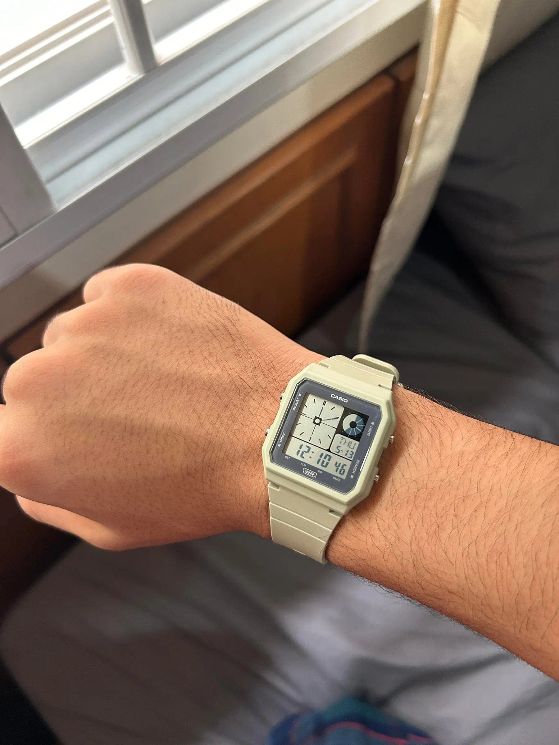 Zegarek Męski Casio Digital LF-20W-8A Zegarek Męski Casio Digital LF-20W-8A - Lorence 4549526351389