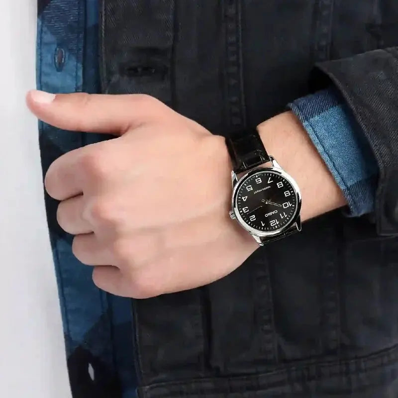 ZEGAREK MĘSKI CASIO MTP-V001L-1BUDF (zd080d) + BOX ZEGAREK MĘSKI CASIO MTP-V001L-1BUDF (zd080d) + BOX - Lorence 4971850082606