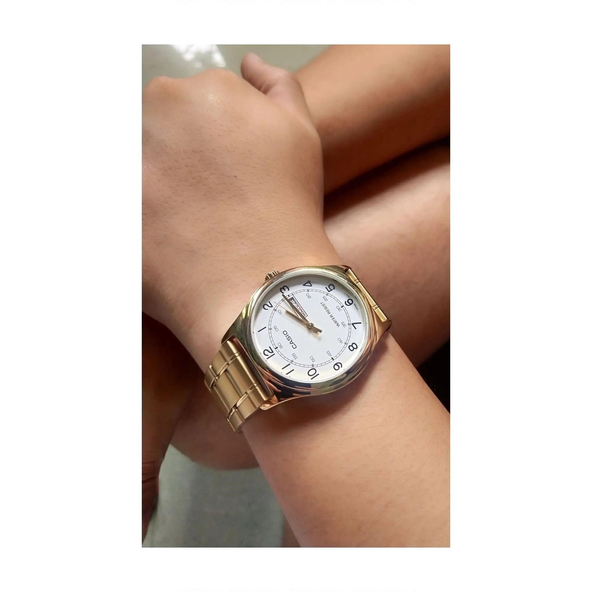 Zegarek Męski Casio MTP-V006G-7B Zegarek Męski Casio MTP-V006G-7B - Lorence 4549526252501