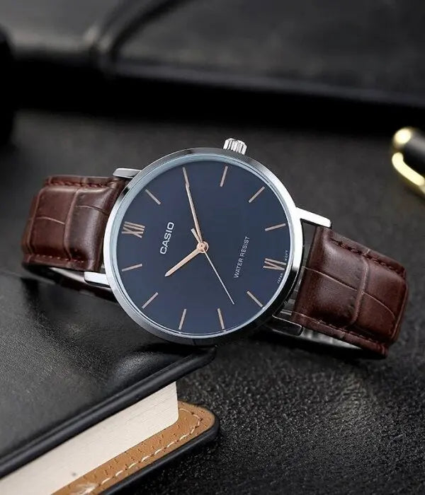 ZEGAREK MĘSKI CASIO MTP-VT01L-2B + BOX ZEGAREK MĘSKI CASIO MTP-VT01L-2B + BOX - Lorence 4549526214530