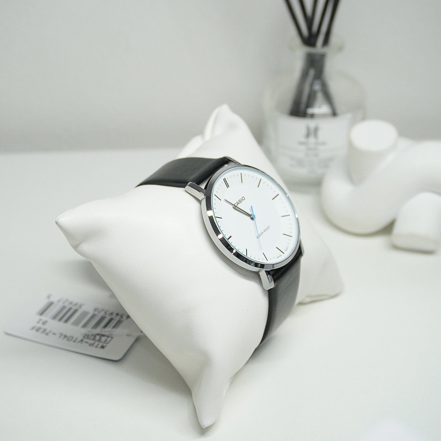 ZEGAREK MĘSKI CASIO MTP-VT04L-7E + BOX ZEGAREK MĘSKI CASIO MTP-VT04L-7E + BOX - Lorence 4549526399275