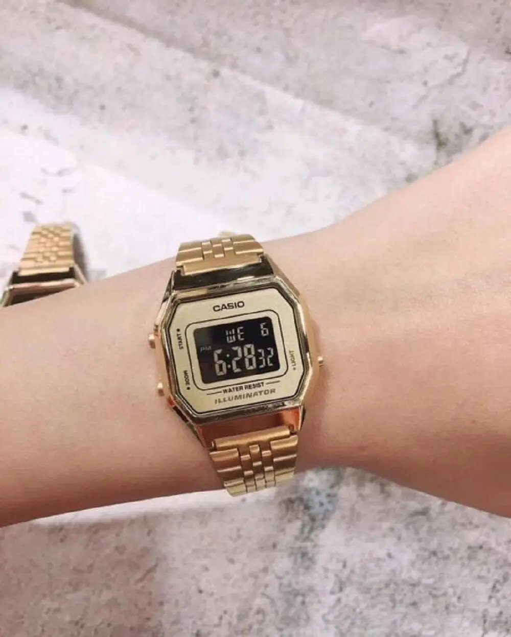 ZEGAREK DAMSKI CASIO VINTAGE LA680WGA-9B + BOX ZEGAREK DAMSKI CASIO VINTAGE LA680WGA-9B + BOX - Lorence 4971850082019