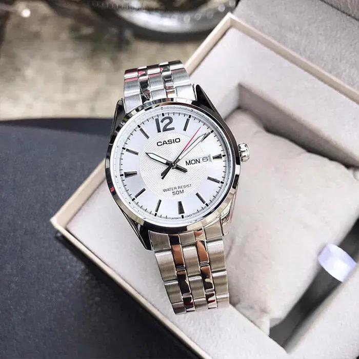 ZEGAREK MĘSKI CASIO MTP-1335D-7A (zd026d) + BOX ZEGAREK MĘSKI CASIO MTP-1335D-7A (zd026d) + BOX - Lorence 4971850945932
