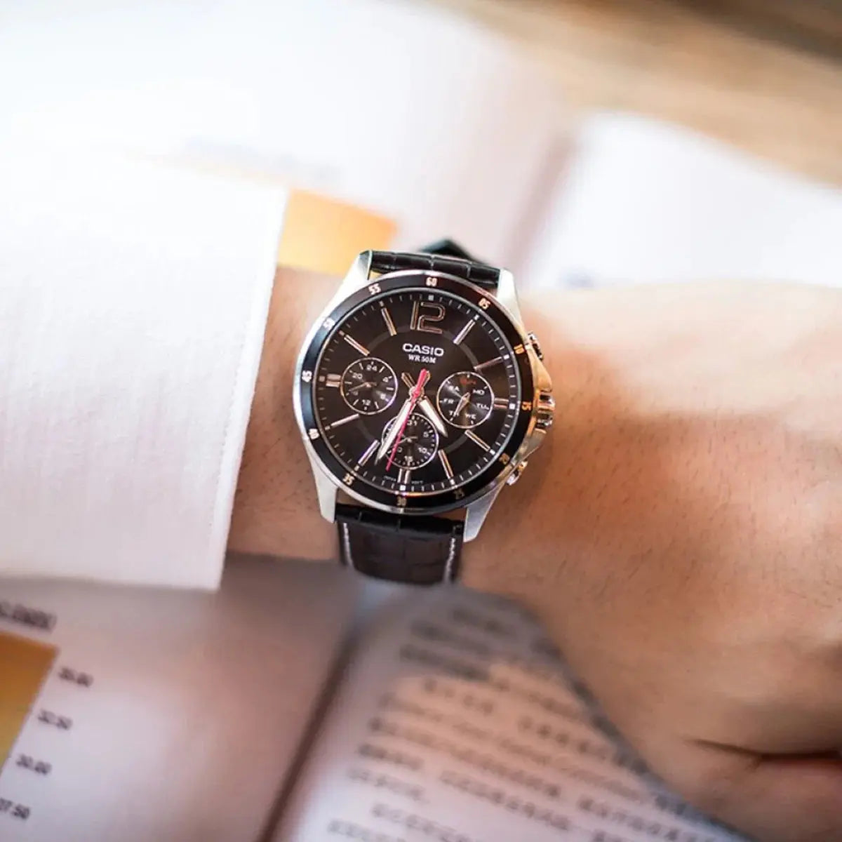 ZEGAREK MĘSKI CASIO MTP-1374L-1AV (zd064b) + BOX-5