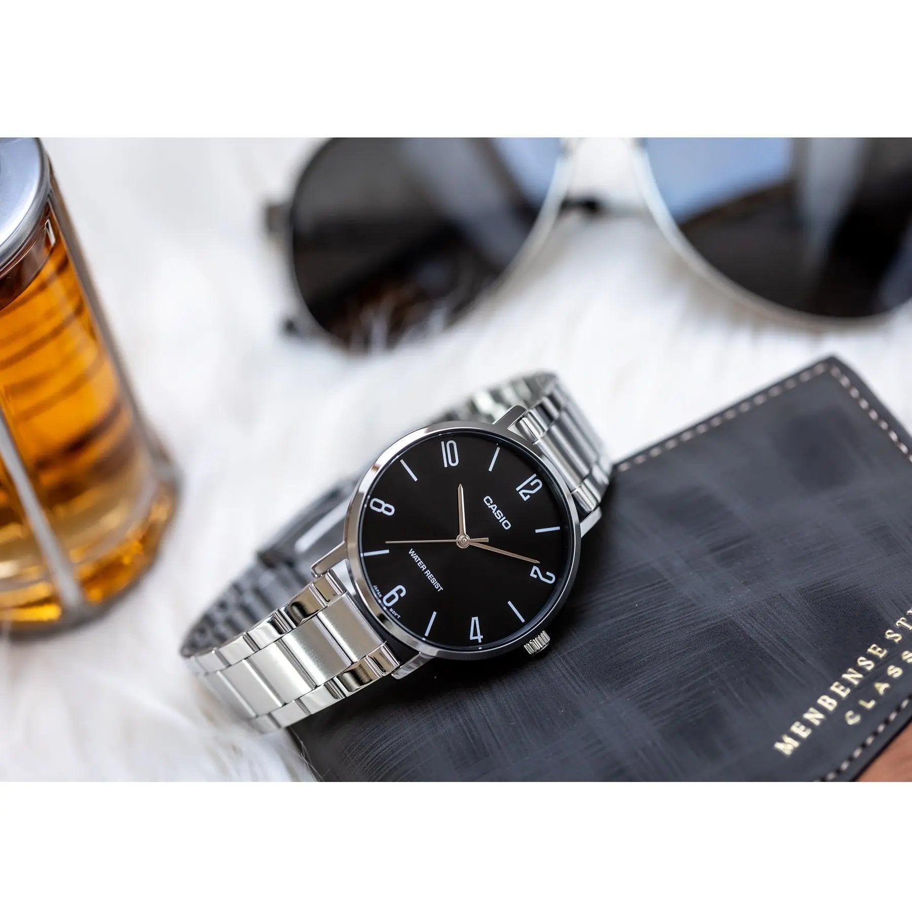 ZEGAREK MĘSKI CASIO  MTP-VT01D-1B2 (zd165i) + BOX ZEGAREK MĘSKI CASIO  MTP-VT01D-1B2 (zd165i) + BOX - Lorence 4549526285097