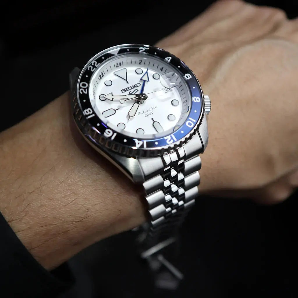 ZEGAREK MĘSKI SEIKO 5 SPORTS SSK033K1 + BOX ZEGAREK MĘSKI SEIKO 5 SPORTS SSK033K1 + BOX - Lorence 4954628253163