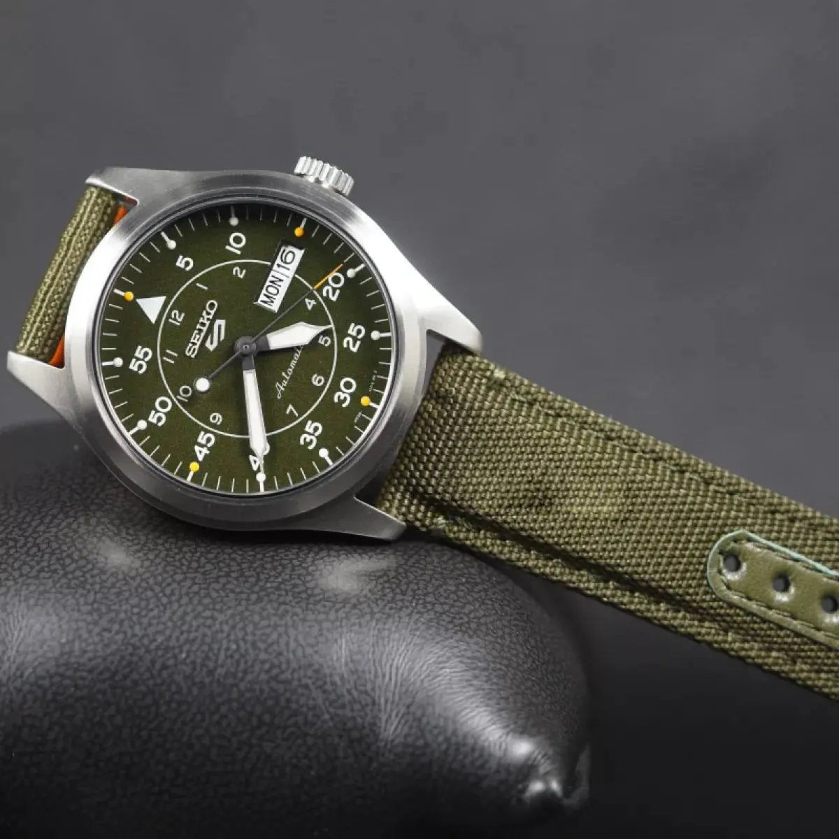 ZEGAREK MĘSKI SEIKO SRPH29K1+ BOX ZEGAREK MĘSKI SEIKO SRPH29K1+ BOX - Lorence 4954628243591