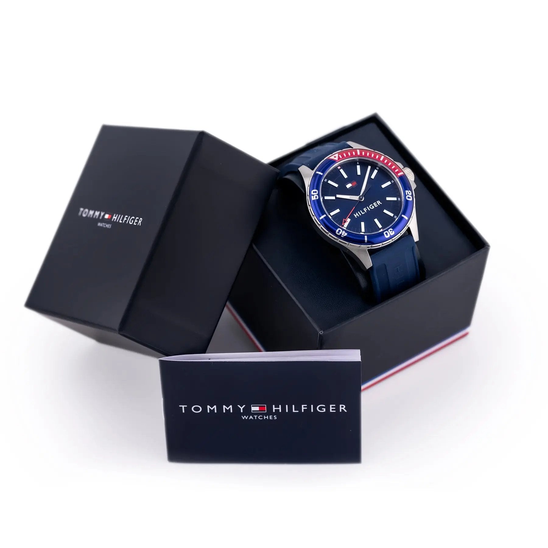 ZEGAREK MĘSKI TOMMY HILFIGER Logan 1792009 (zf106c) ZEGAREK MĘSKI TOMMY HILFIGER Logan 1792009 (zf106c) - Lorence 7613272485869
