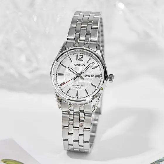 Zegarek Damski Casio LTP-1335D-7A (zd644e) + BOX Zegarek Damski Casio LTP-1335D-7A (zd644e) + BOX - Lorence 4971850946137