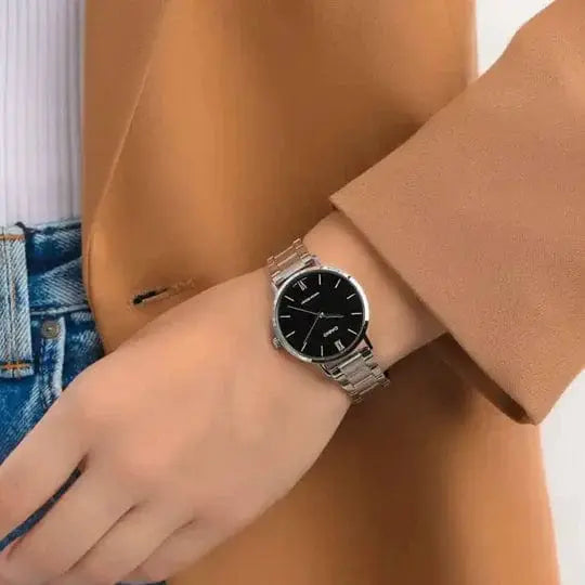 Zegarek Damski Casio LTP-VT01D-1B Klasyka Zegarek Damski Casio LTP-VT01D-1B Klasyka - Lorence 4549526214929