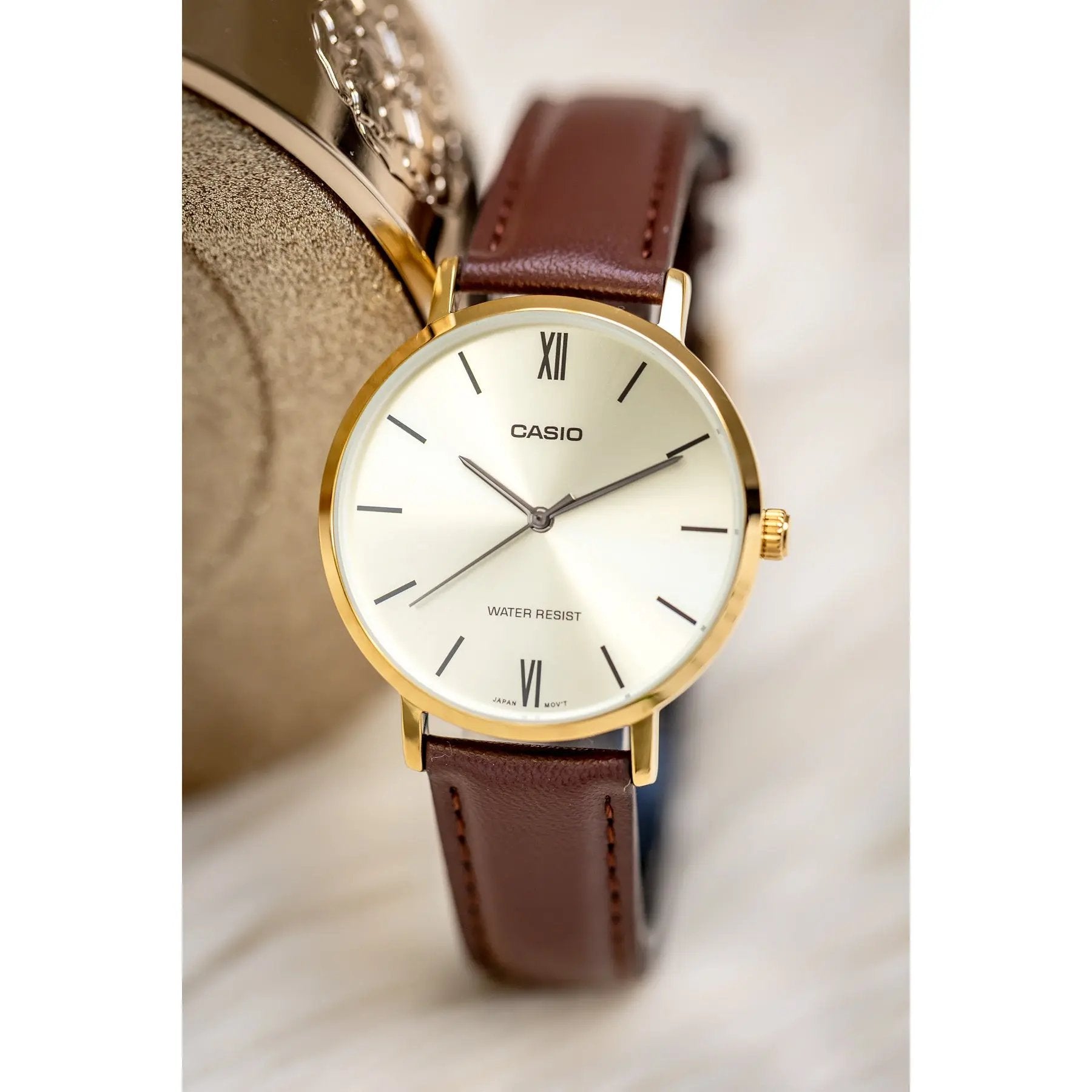 Zegarek Damski Casio LTP-VT01GL-9B + BOX Zegarek Damski Casio LTP-VT01GL-9B + BOX - Lorence 4549526270826