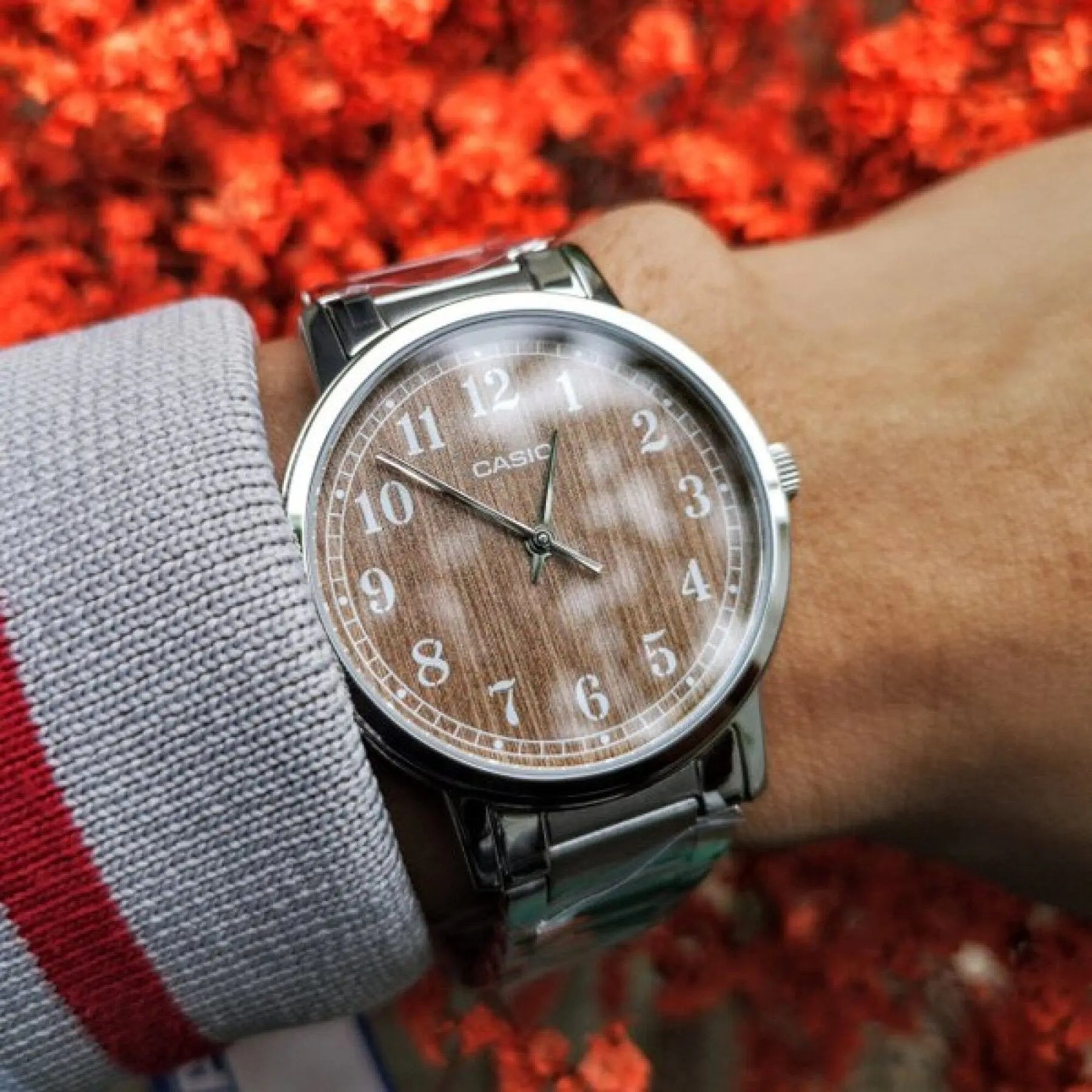 Zegarek Męski Casio MTP-E145D-5B2 Zegarek Męski Casio MTP-E145D-5B2 - Lorence 4549526202827