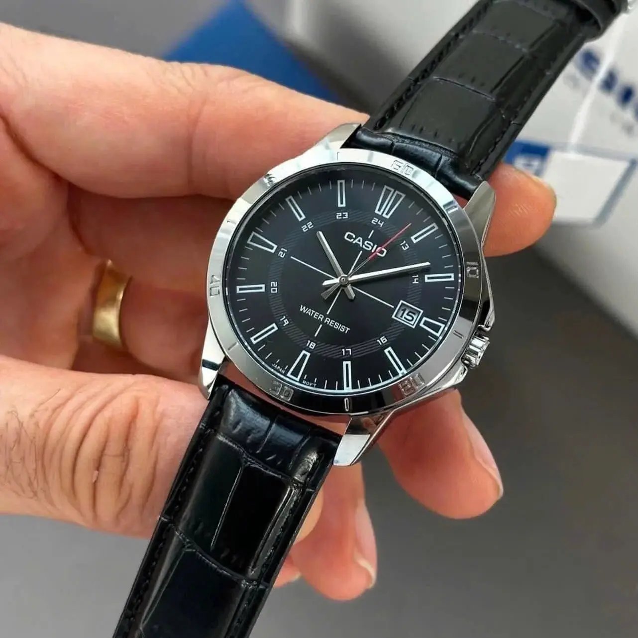 Zegarek Męski Casio MTP-V004L-1CUDF + BOX Zegarek Męski Casio MTP-V004L-1CUDF + BOX - Lorence 4549526361081