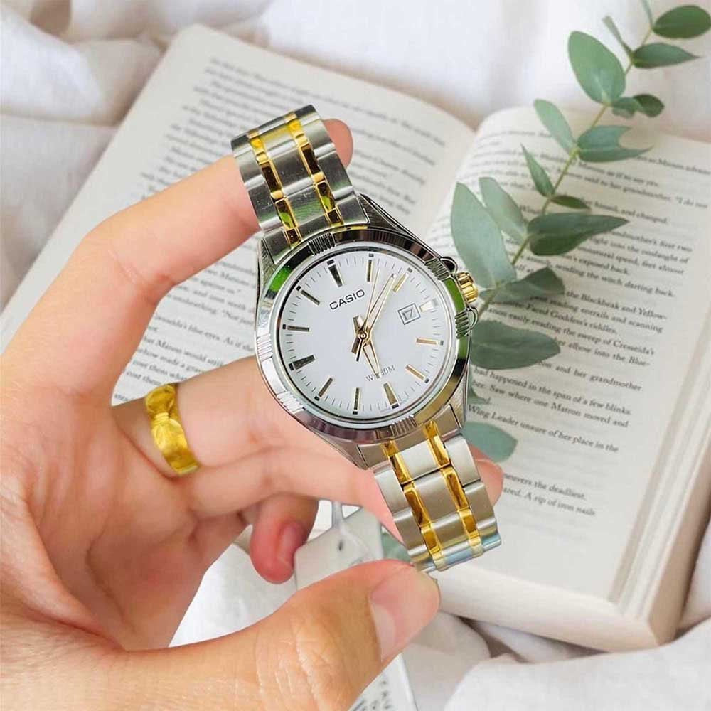 ZEGAREK DAMSKI CASIO LTP-1308SG-7AVDF (zd605c) + BOX ZEGAREK DAMSKI CASIO LTP-1308SG-7AVDF (zd605c) + BOX - Lorence 4971850927181