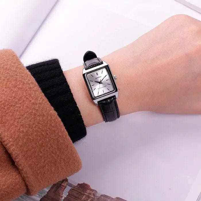 Zegarek Damski Casio LTP-V007L-7E1 Zegarek Damski Casio LTP-V007L-7E1 - Lorence 4971850030492