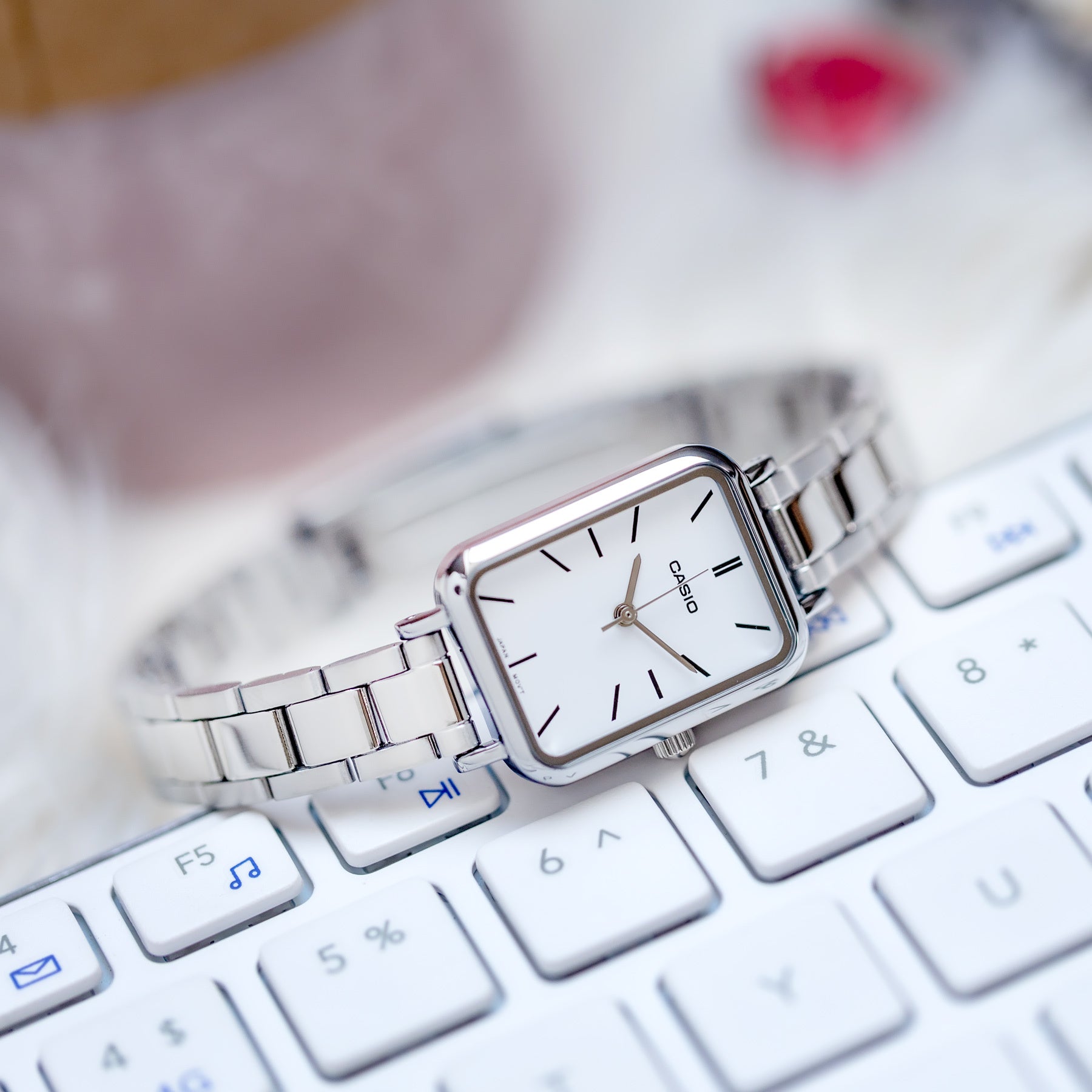 ZEGAREK DAMSKI CASIO LTP-V009D-7E + BOX ZEGAREK DAMSKI CASIO LTP-V009D-7E + BOX - Lorence 4549526330575