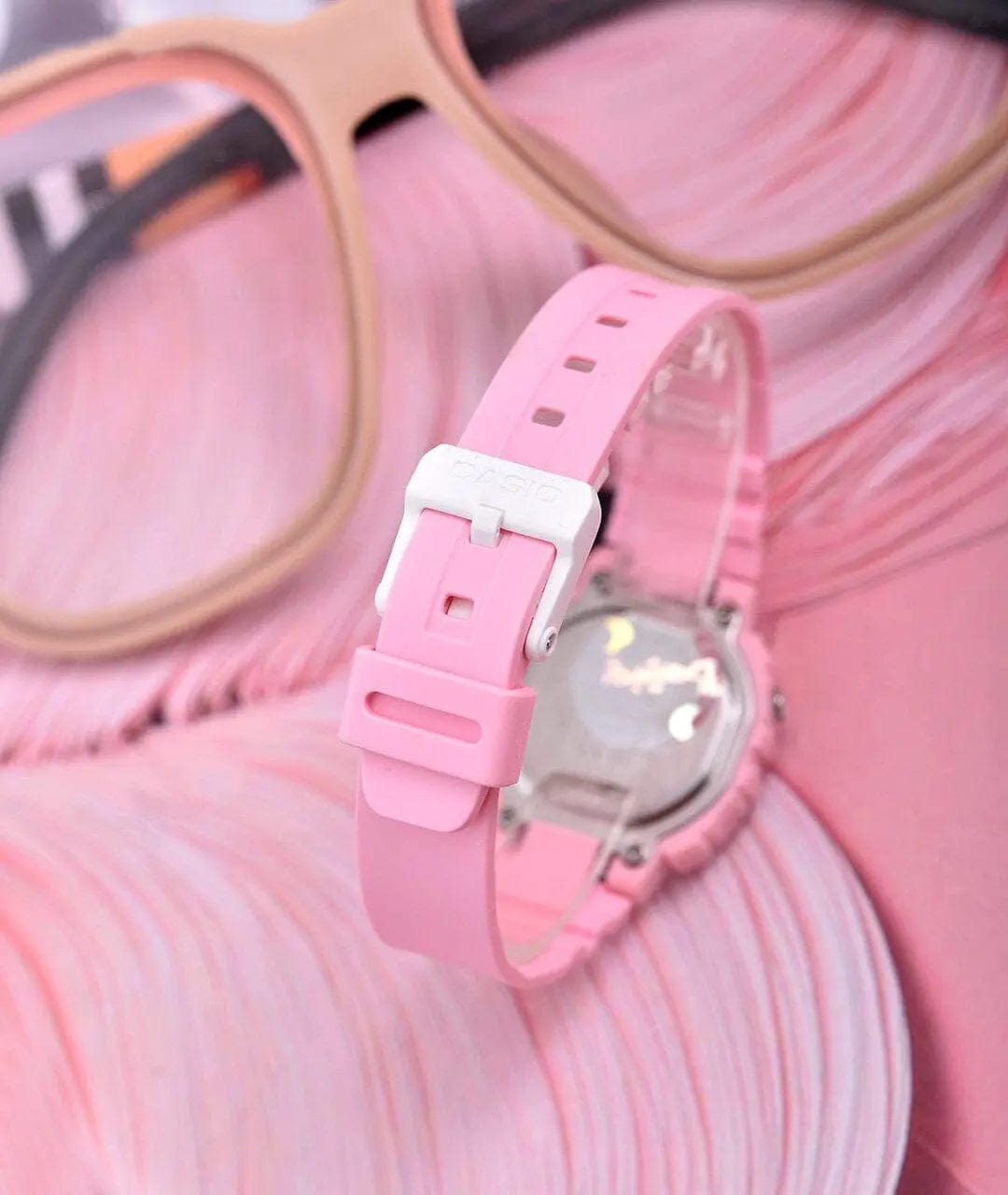 Zegarek Dziecięcy Casio LA-20WH-4A1 Zegarek Dziecięcy Casio LA-20WH-4A1 - Lorence 4549526169885