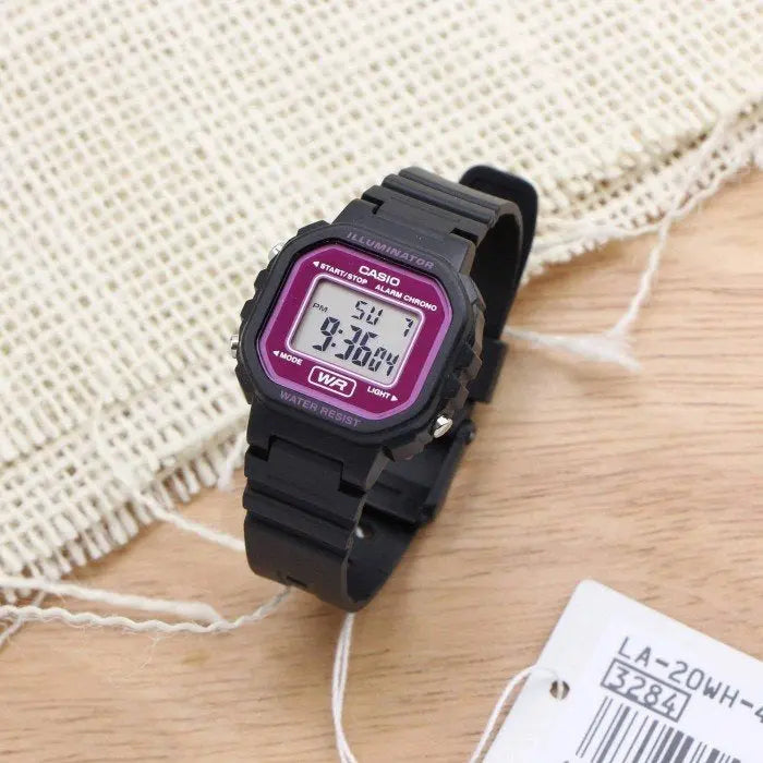 ZEGAREK DZIECIĘCY CASIO LA-20WH-4ADF  + BOX ZEGAREK DZIECIĘCY CASIO LA-20WH-4ADF  + BOX - Lorence 4971850944980