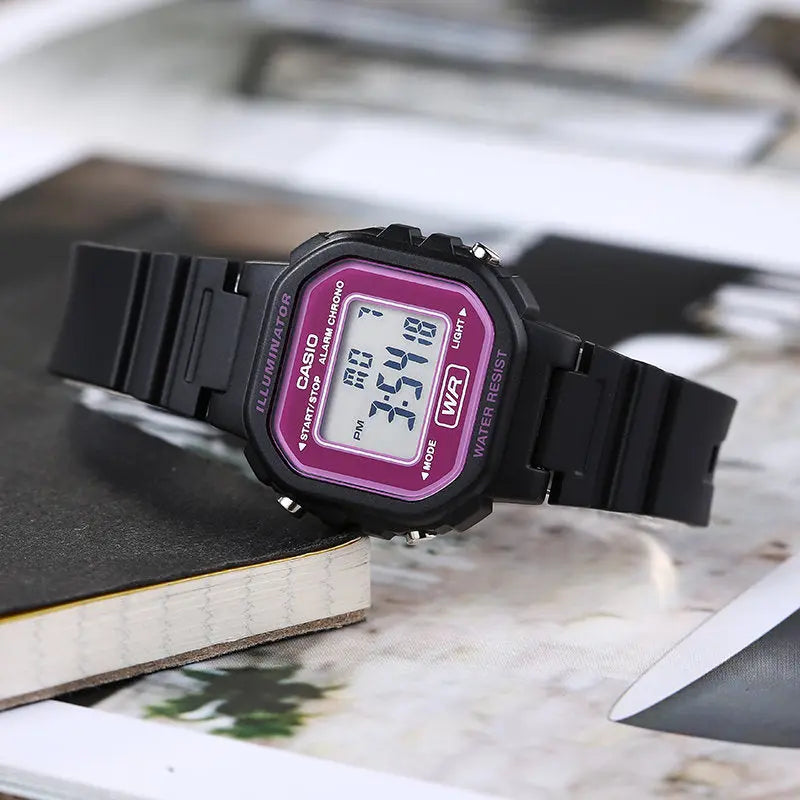 ZEGAREK DZIECIĘCY CASIO LA-20WH-4ADF  + BOX ZEGAREK DZIECIĘCY CASIO LA-20WH-4ADF  + BOX - Lorence 4971850944980