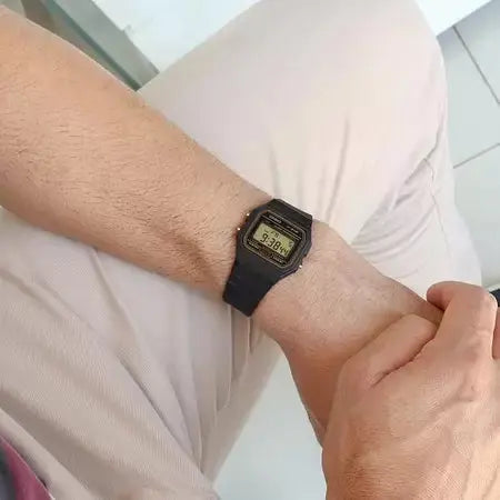 ZEGAREK MĘSKI CASIO F-91WG-9QDF + BOX ZEGAREK MĘSKI CASIO F-91WG-9QDF + BOX - Lorence 4971850565895