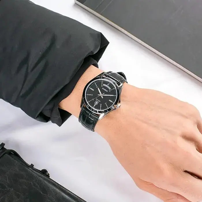 Zegarek Męski Casio MTP-1370L-1A Zegarek Męski Casio MTP-1370L-1A - Lorence 4971850908036