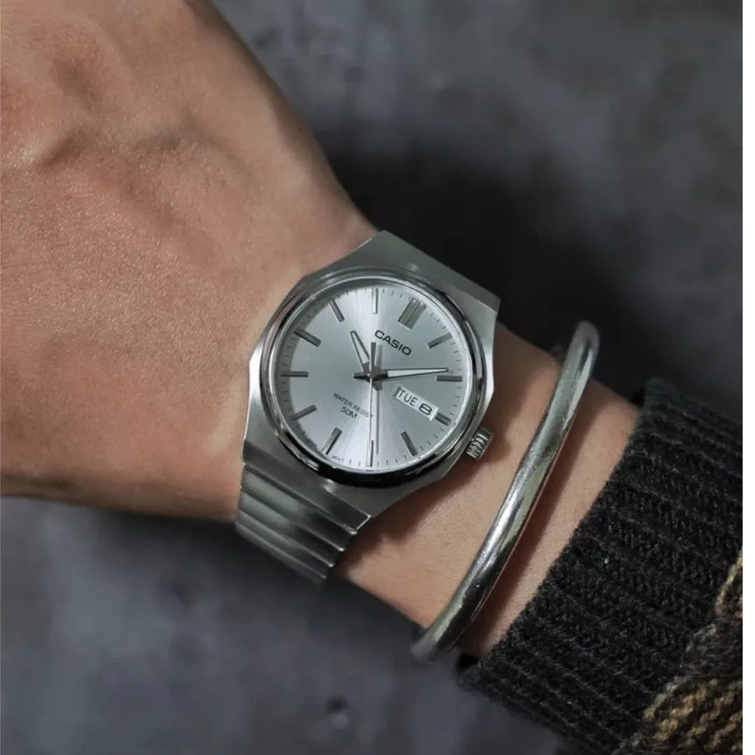 Zegarek Męski Casio MTP-E735B-7A + BOX Zegarek Męski Casio MTP-E735B-7A + BOX - Lorence 4549526401060