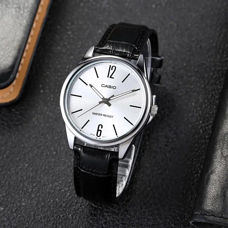 ZEGAREK MĘSKI CASIO MTP-V005L-7B + BOX ZEGAREK MĘSKI CASIO MTP-V005L-7B + BOX - Lorence 4549526174834