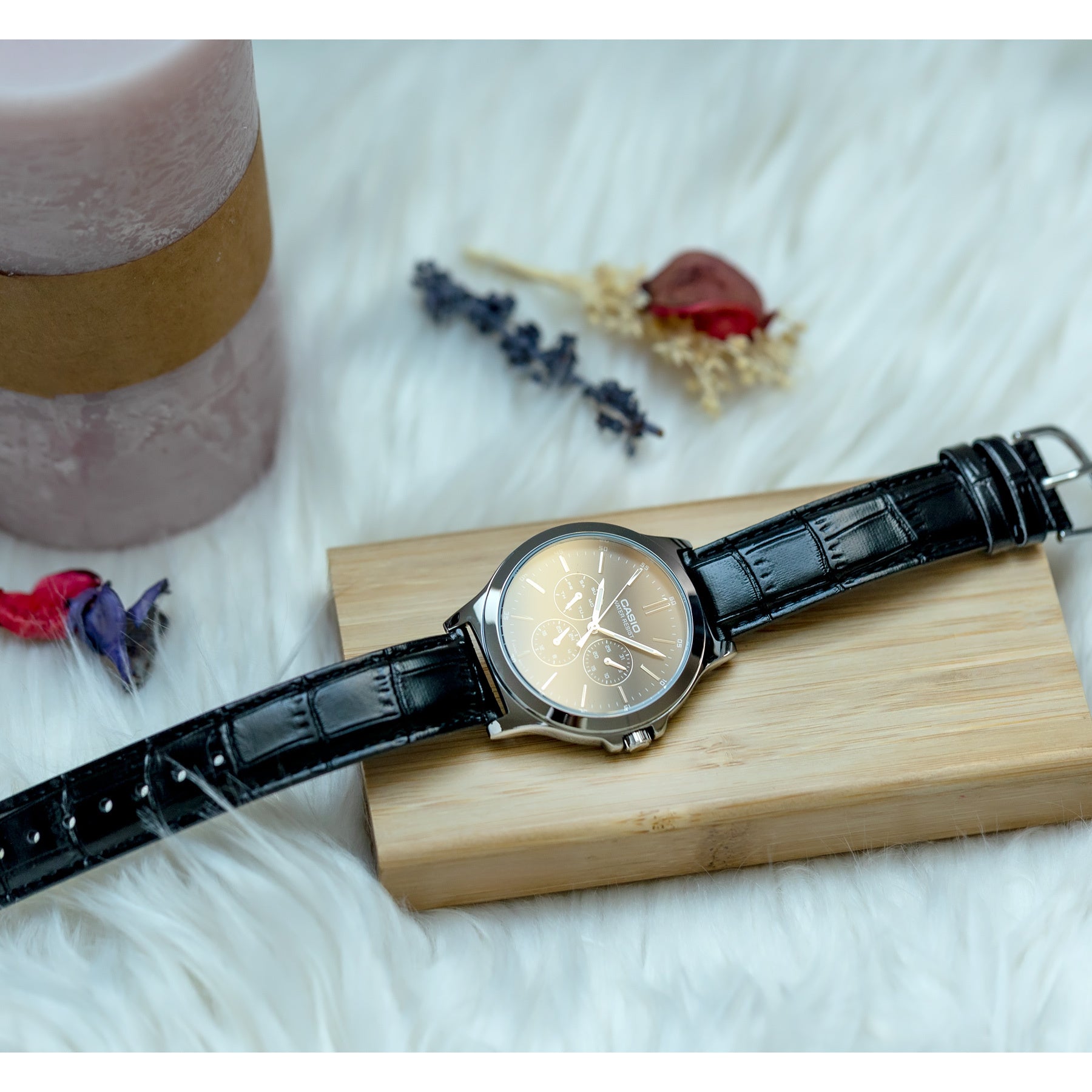 ZEGAREK MĘSKI CASIO MTP-V300L-1A (zd085b) + BOX ZEGAREK MĘSKI CASIO MTP-V300L-1A (zd085b) + BOX - Lorence 4549526132612
