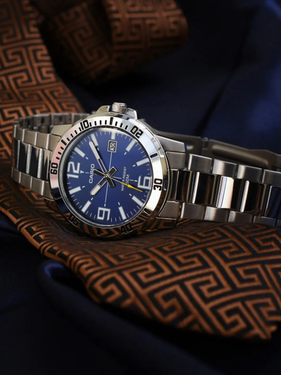 ZEGAREK MĘSKI CASIO MTP-VD01D-2B (zd175a) + BOX ZEGAREK MĘSKI CASIO MTP-VD01D-2B (zd175a) + BOX - Lorence 4549526186653