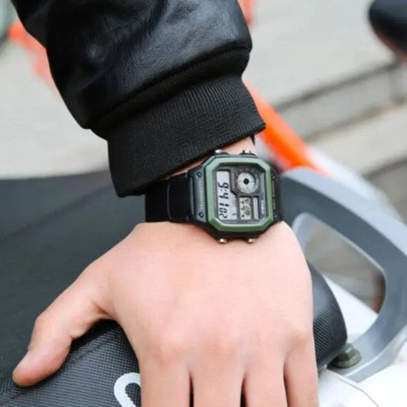 ZEGAREK MĘSKI CASIO Sports AE-1200WHB-1B + BOX (zd146d) ZEGAREK MĘSKI CASIO Sports AE-1200WHB-1B + BOX (zd146d) - Lorence 4971850906506