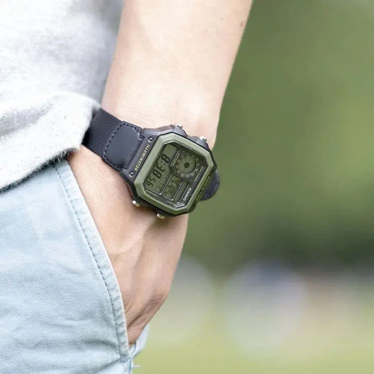 ZEGAREK MĘSKI CASIO Sports AE-1200WHB-1B + BOX (zd146d) ZEGAREK MĘSKI CASIO Sports AE-1200WHB-1B + BOX (zd146d) - Lorence 4971850906506