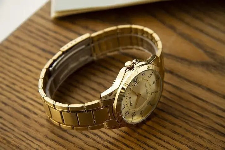 Złoty Zegarek Męski Casio MTP-V004G-9B Złoty Zegarek Męski Casio MTP-V004G-9B - Lorence 4971850056867