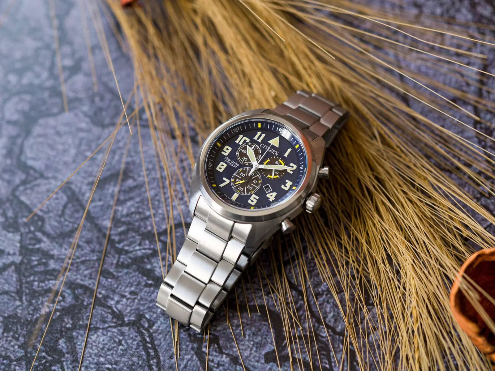 Zegarek Męski Citizen Super-titanium Eco-drive AT2480-81L Zegarek Męski Citizen Super-titanium Eco-drive AT2480-81L - Lorence 4974374305633