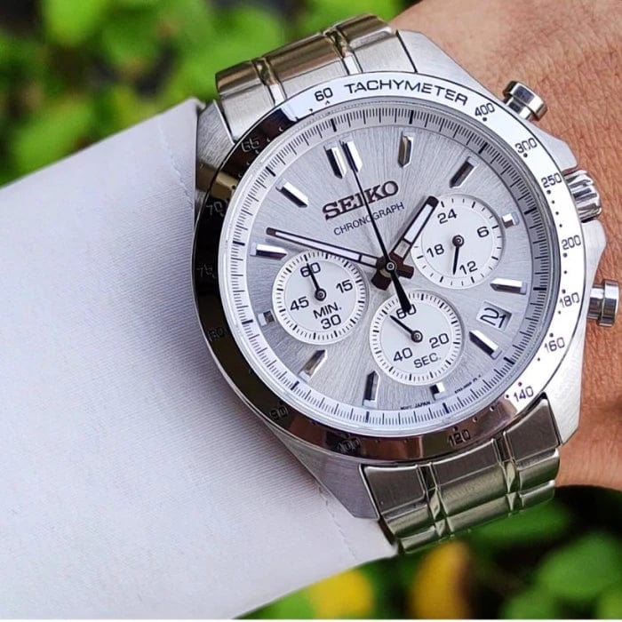 Seiko Zegarek MĘSKI SEIKO CHRONOGRAPH CASUAL QUARTZ SBTR009