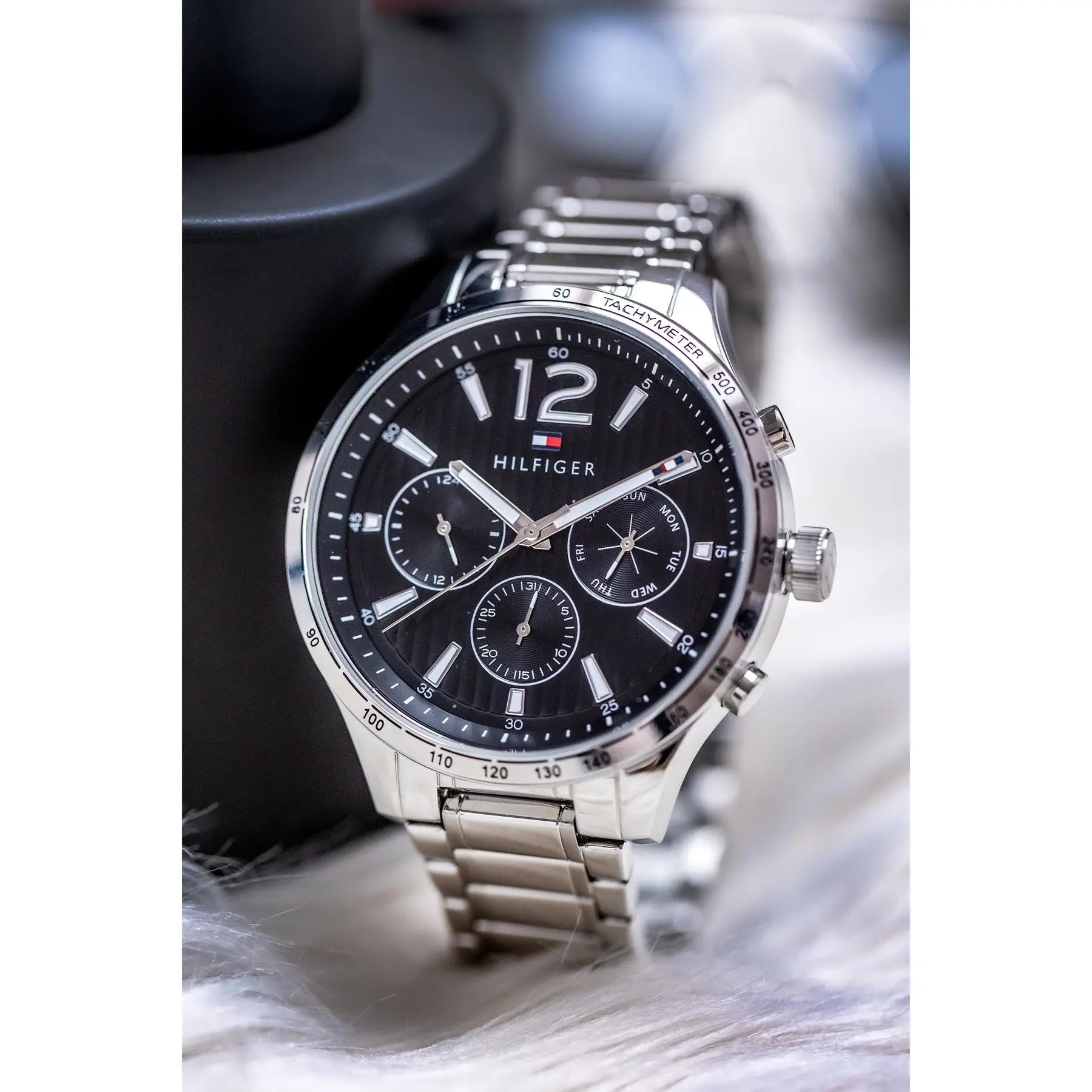 ZEGAREK MĘSKI TOMMY HILFIGER 1791469 (zf071a) ZEGAREK MĘSKI TOMMY HILFIGER 1791469 (zf071a) - Lorence 7613272264372