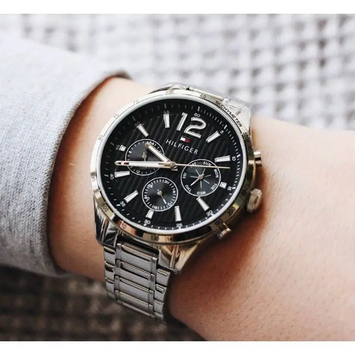 ZEGAREK MĘSKI TOMMY HILFIGER 1791469 (zf071a) ZEGAREK MĘSKI TOMMY HILFIGER 1791469 (zf071a) - Lorence 7613272264372