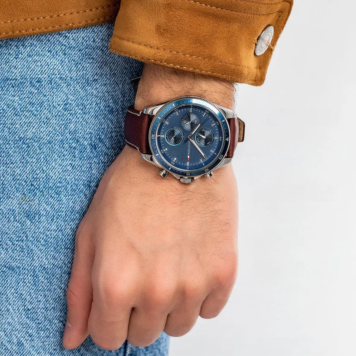 ZEGAREK MĘSKI TOMMY HILFIGER 1791837 PARKER (zf041a) + BOX ZEGAREK MĘSKI TOMMY HILFIGER 1791837 PARKER (zf041a) + BOX - Lorence 7613272425827